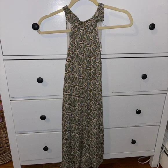 Green Patterned Halter Romper Anthropologie Women’s Size M Medium - Picture 5 of 9